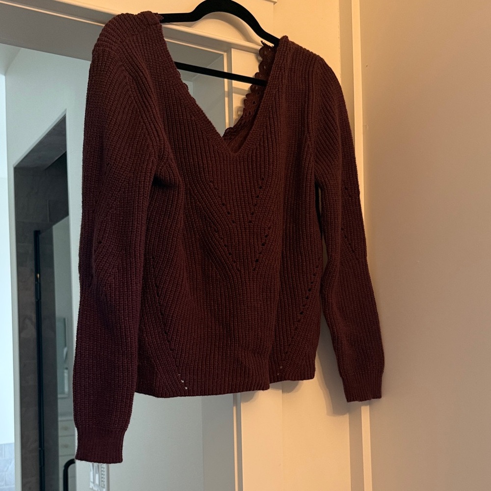 Elegant Burgundy V-Neck Sweater